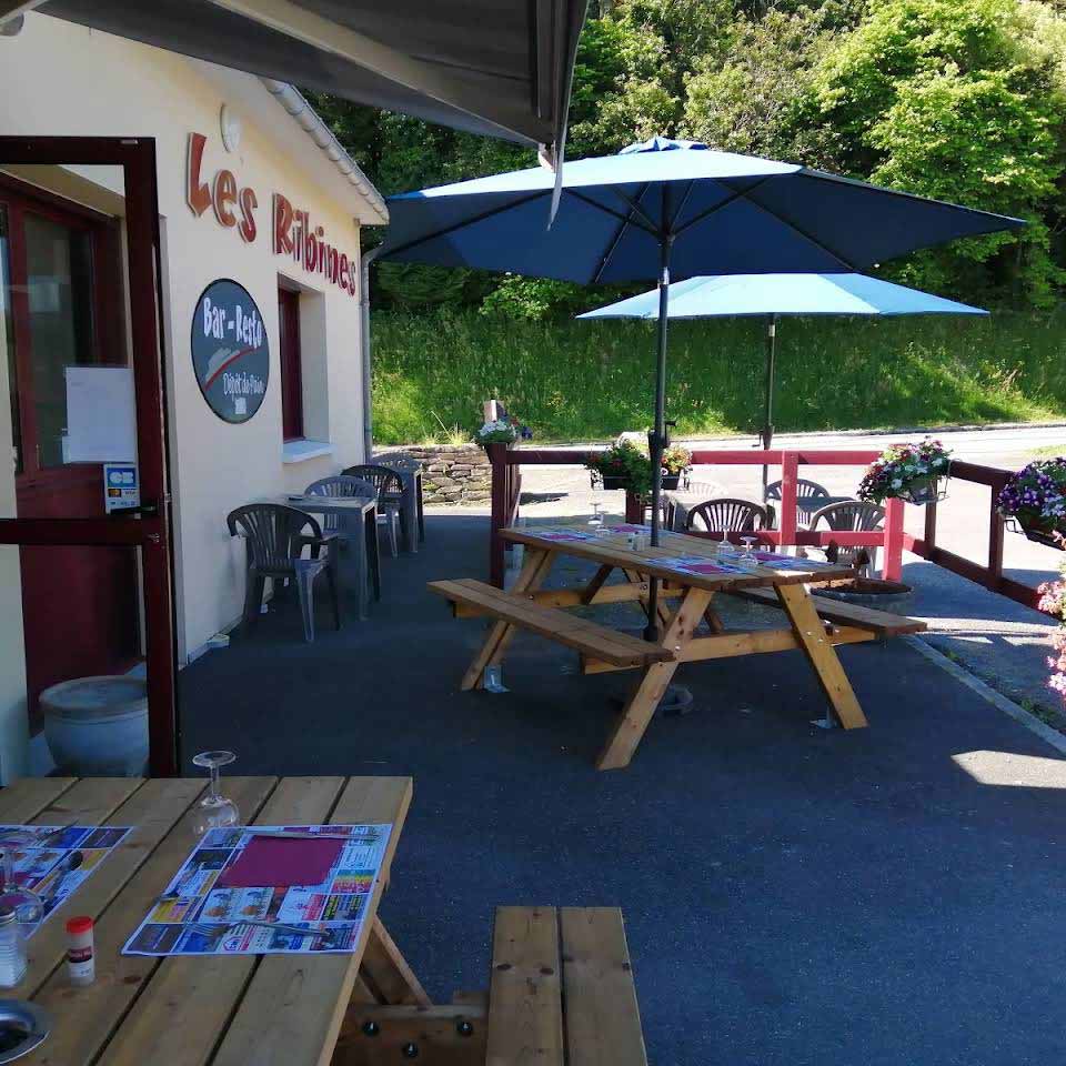 les-ribines-06 Les Ribines, votre restaurant au Moustoir vous propose des plats succulents aux gouts authentiques dans un cadre agréable et verdoyant. Repas de groupe sur réservation le week-end 12